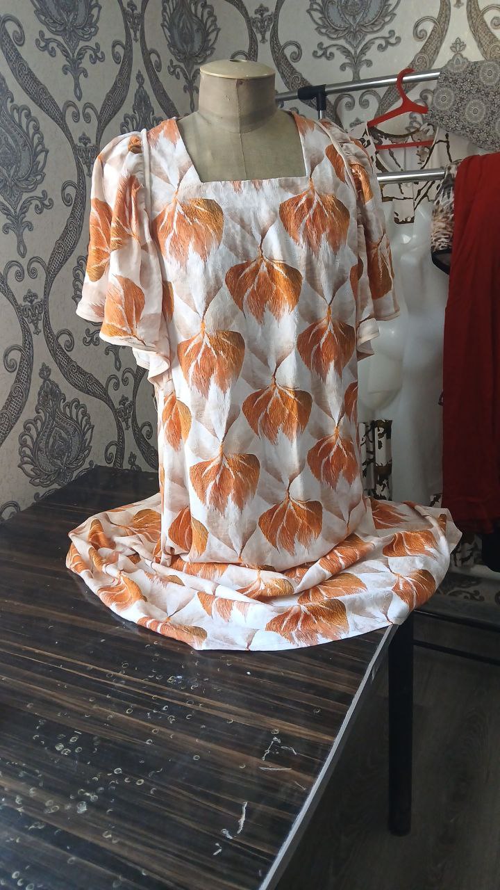 O'zbekcha naqshli temir darvoza